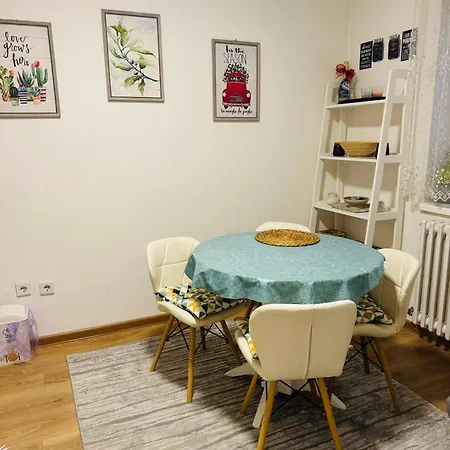 Sweet - Center - Parking Apartmán *